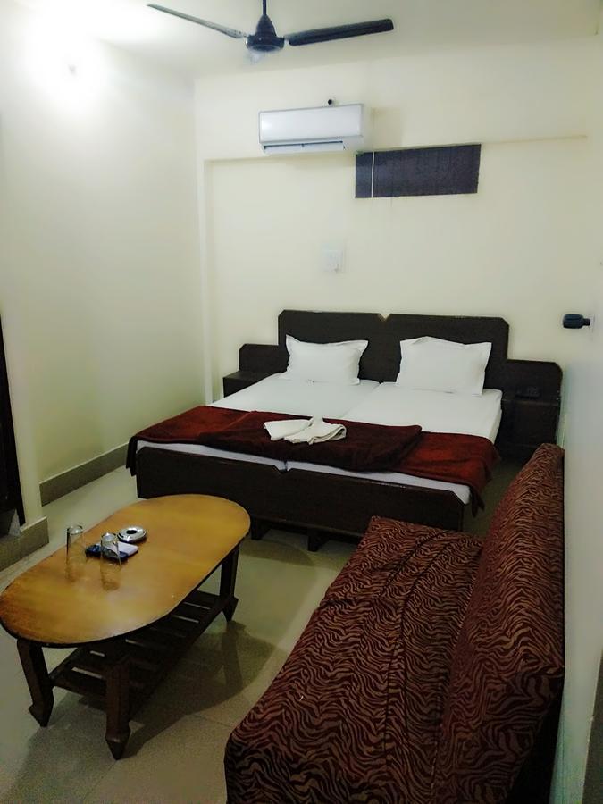 Hotel Patliputra Gautam Patna  Kültér fotó